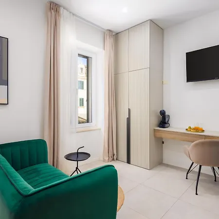 48 فندق مبيت وإفطار 4*