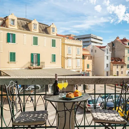 فندق مبيت وإفطار 48 4*