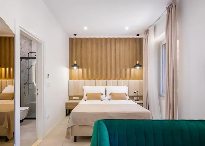 48 לינה וארוחת בוקר ספליט