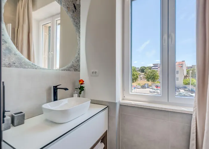 לינה וארוחת בוקר 48