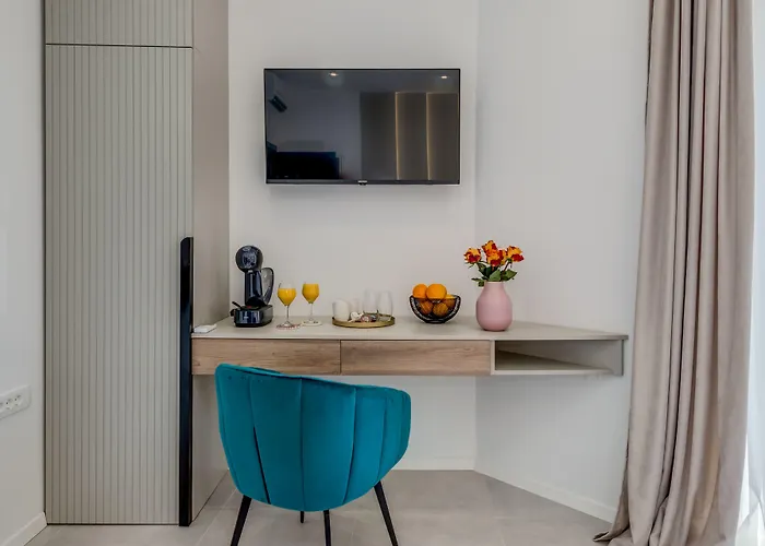 48 לינה וארוחת בוקר ספליט