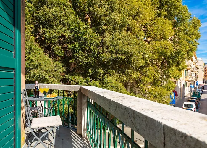 住宿加早餐酒店 48