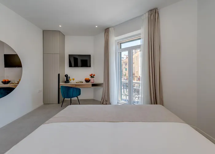 住宿加早餐酒店 48